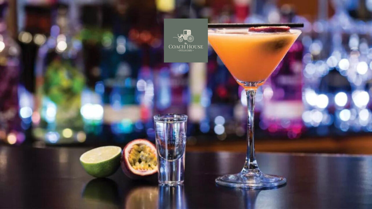 Cocktail-with-Logo